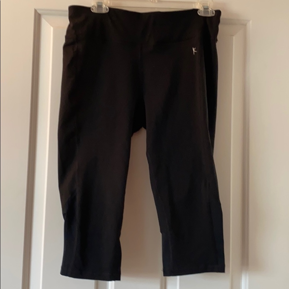 Black yoga pant leggings